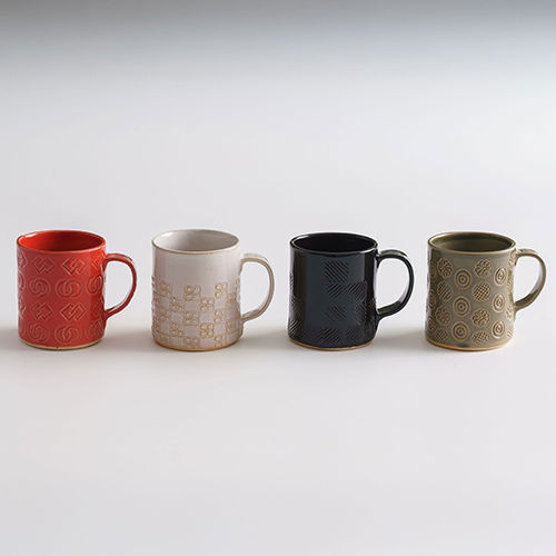 陶印幾何学模様マグカップ