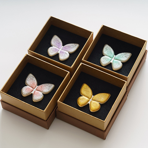 陶胎蒔絵ブローチ Morpho